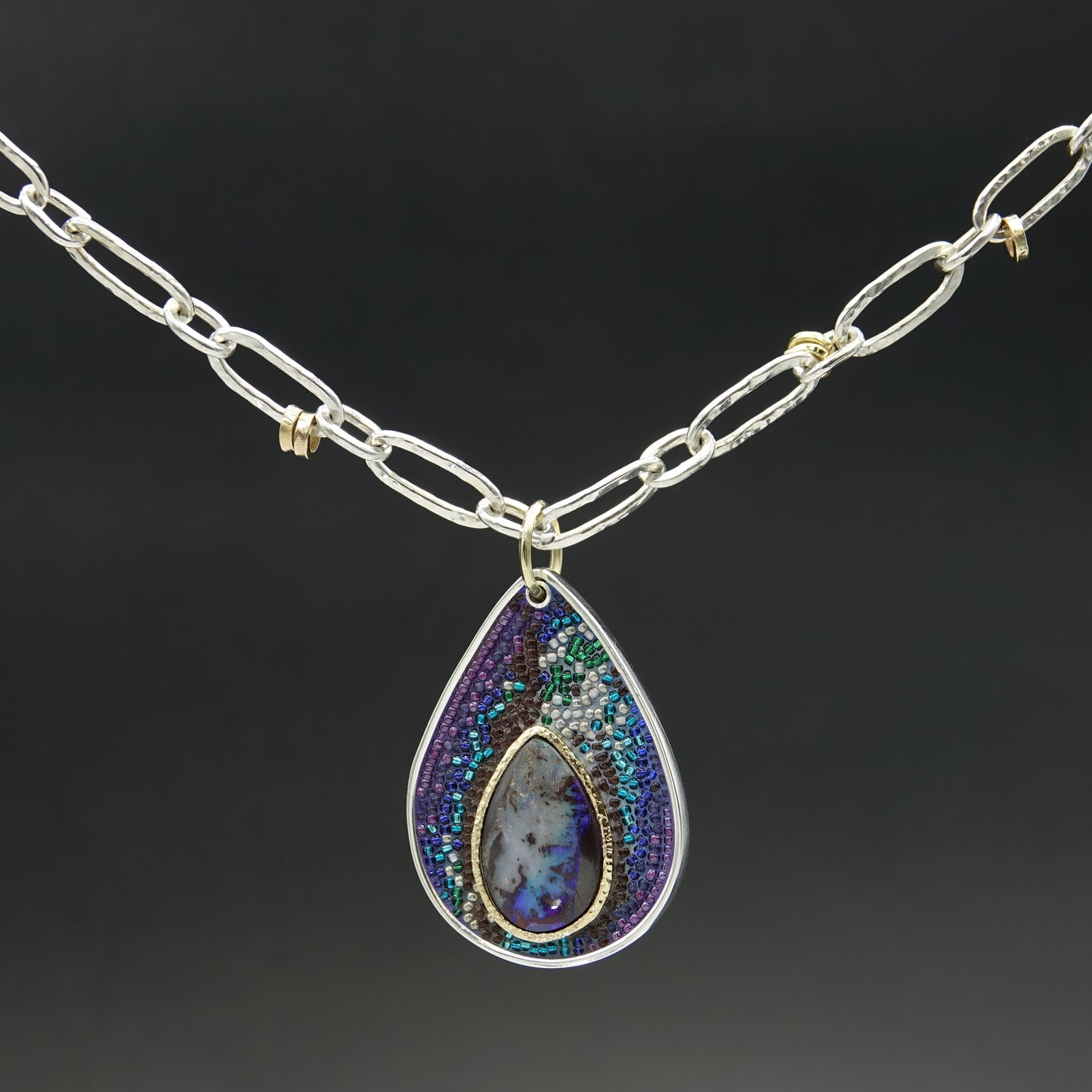 Opal droplet